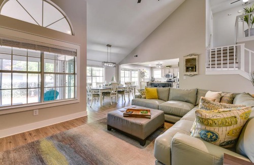 Niceville House | Charming Coastal Home: 6 Mi to Choctawhatchee Bay!