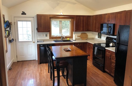 Seal Harbor Cottage | Charming Cottage in the Shadow of Day Mountain