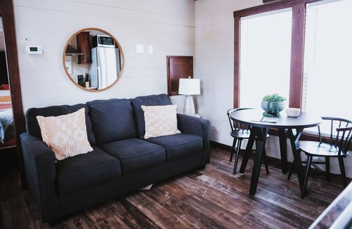 Dewy Rose Cabin | Charming Lakeside Tiny Cabin #1