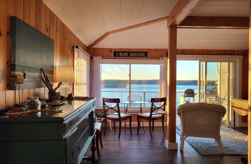 Mac Mahan Cottage | Charming Maine Costal cottage with panoramic water views