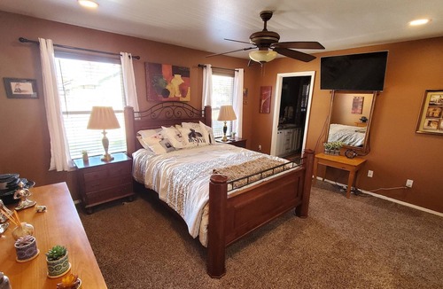 Northwest Boise City House | Charming Northwest Boise ranch house with fenced backyard.