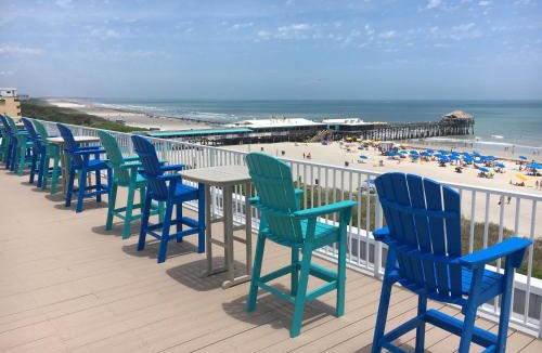 Avon By The Sea Apartment | Chateau by the Sea - Cocoa Beach Oceanfront Pet-Friendly Condos with Rooftop Deck & Heated Pool