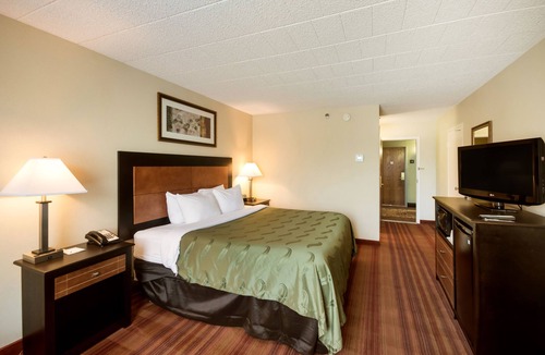 Exton Hotel | Chester Hotel & Conference Center