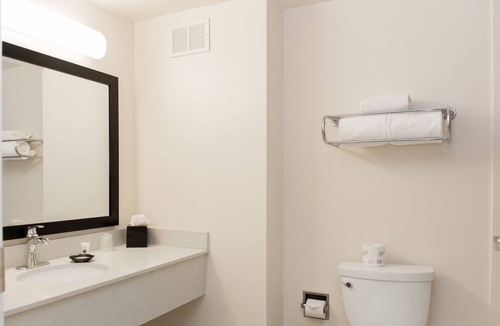 Ickes Praire Homes Hotel | Chicago South Loop Hotel