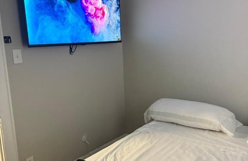 Roseland Apartment | City Retreat