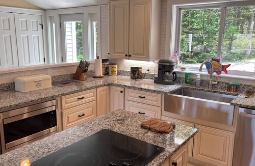 Seal Cove House | Close to Acadia hikes! Relaxing deck with firepit! 10-min walk to ocean access.