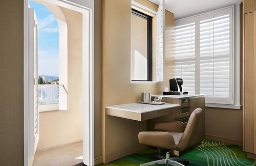 Pasadena Hotel | Close to Ice Skating Center and Museums! 2 Pet-friendly Units, Pool, Parking!