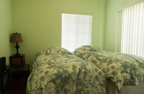East Side Costa Mesa Condo | Close to Newport Beach And Disneyland