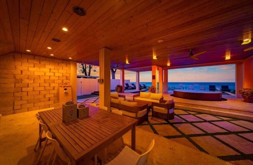 Anna Maria Apartment | Cloud 9 | Beachfront Pool & Spa | Bean Point, Golf Cart