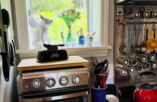 Seal Cove House | Coastal Maine Cottage with a Touch of Ireland. Perfect for one or two travelers