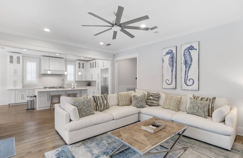 San Juan House | Coconut Cove-Private Pool, Golf Cart, Bikes, Walk to Beach, Discount Rates.