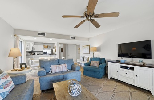St. George Island Condo | COMPLETELY RENOVATED AND READY TO EXPERIENCE!