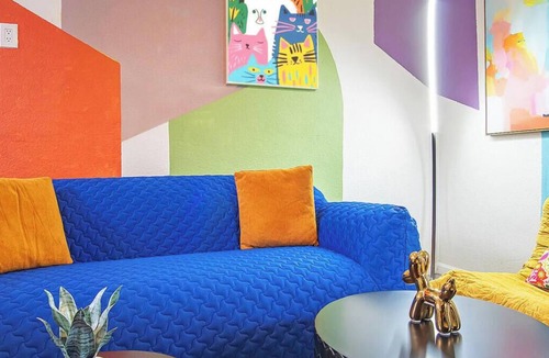 Azusa House | Contemporary Retreat of Azusa-Sleeps 8