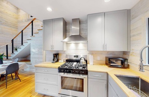 Lamoine Cabin | Contemporary retreat with grill, firepit, & patio - walk to beach