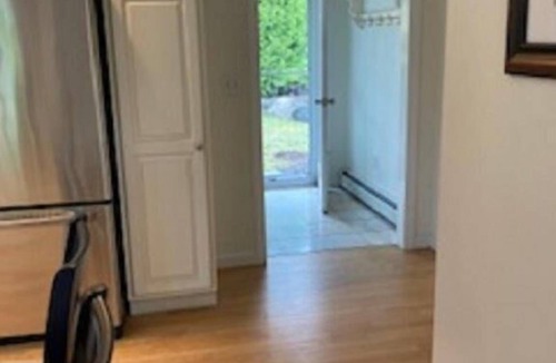 Mid-Coast and Islands House | Conveniently located, spacious home located on Bailey Island in Harpswell!