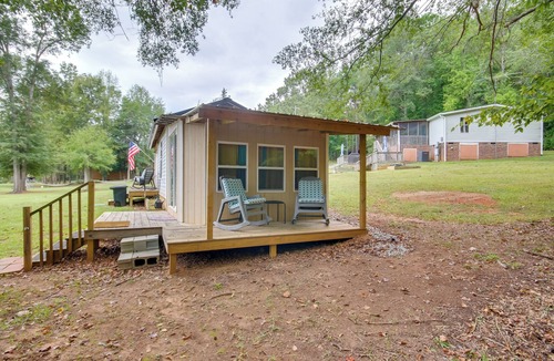 Waterloo Cottage | Cottage w/Fire Pit & Lake Access in Waterloo!