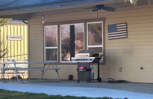 Nampa House | Country Feel but close to town, Dunn Rite Ranch House