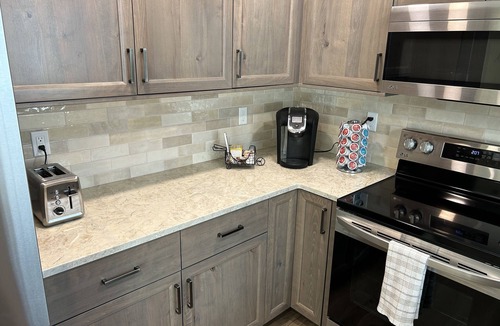 Maple Grove - Franklin House | Cozy 2-bedroom, 1 bath retreat with all the extras! Fully fenced, pet friendly!