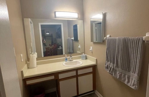 Bellview House | Cozy 2-bedroom house in perfect Pensacola with AC and fitness room
