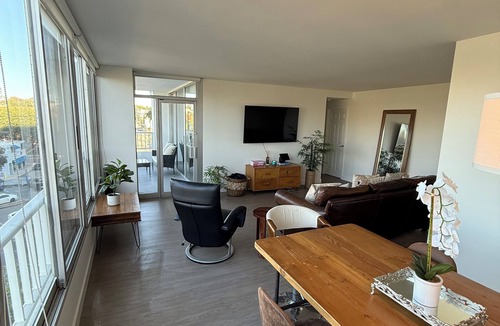 Ocean Park Apartment | Cozy 2-bedroom Oasis apartment in Santa Monica, w/all amenities optimal Location