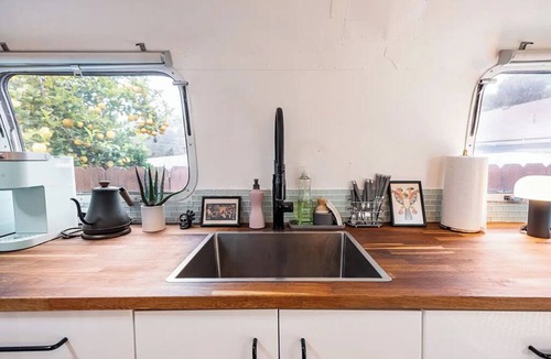 Eagle Rock House | Cozy Agnes the Airstream in enchanting Los Angeles with WiFi, AC