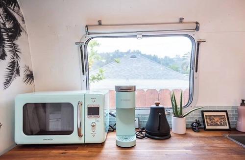Eagle Rock House | Cozy Agnes the Airstream in enchanting Los Angeles with WiFi, AC