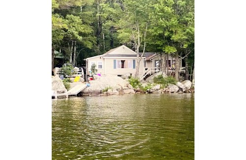 Smithfield Cabin | Cozy Camp on North Pond in Smithfield