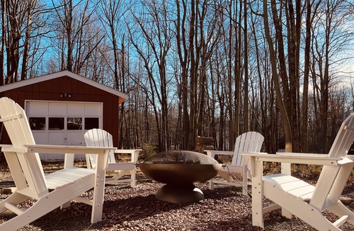 Briar Crest Woods Ski Chalet | Cozy Chalet
