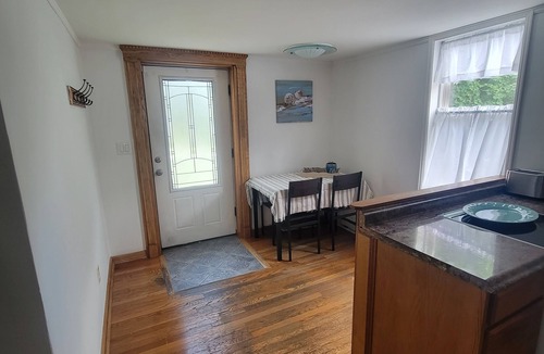 Southern Coast House | Cozy Coastal 1 Bedroom Vacation Home!