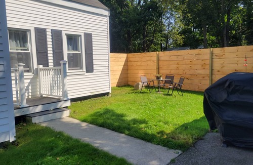 Southern Coast House | Cozy Coastal 1 Bedroom Vacation Home!
