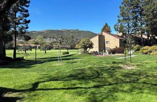 Laguna Niguel Condo | Cozy Coastal Condo – Walk to Beach & Golf - Long-Term Stays Welcome