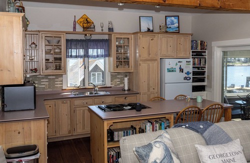 Five Islands Cottage | Cozy Ocean Side Cottage with screened in Sun room! 5 minutes from Private beach