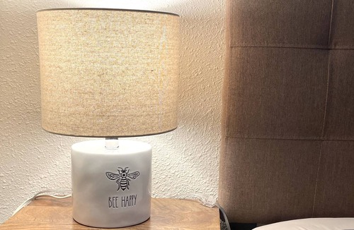 West Los Angeles House | Cozy Sweet Guesthouse in the heart of West L.A..