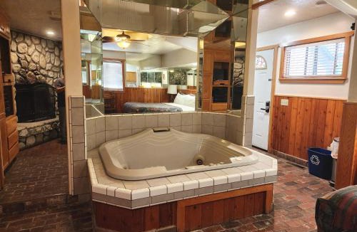 Big Bear Lake Hotel | Creek Runner Lodge