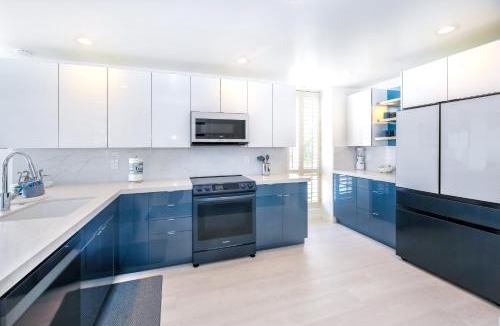 Townsite House | D22 - SeaLuxe