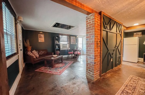 Downtown House | Dark Academia Hideaway - Walkable Downtown Pensacola - 1BR