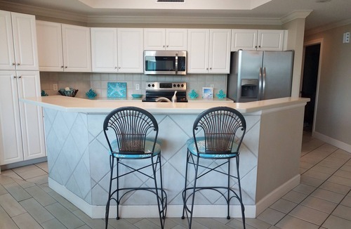 Orange Beach Condo | DATES LEFT IN JUL 26-30, AUG 9-SEPT 3,POOL,LAZY RIVER,FREE BOAT SLIP