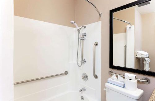 Del Cerro Hotel | Days Inn by Wyndham Mission Valley-SDSU