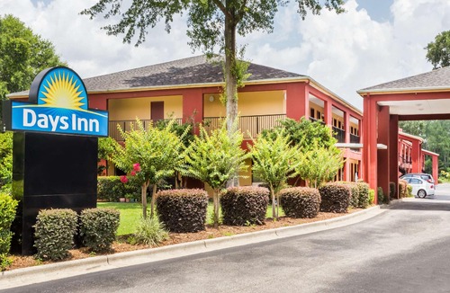 Northwest Pensacola Hotel | Days Inn by Wyndham Pensacola West