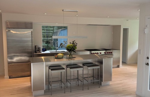 Amagansett North House | Designer Amagansett Retreat Heated Pool Minutes to Ocean Beaches