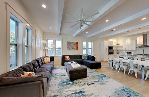 Crystal Beach House | Destination Paradise by Southern Vacation Rentals