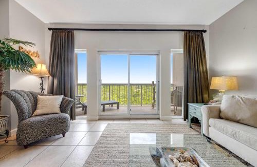 Sandestin Apartment | Double Resort Condo with Pools and Beach Tram