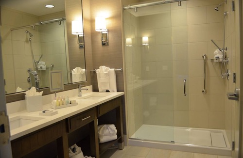 Reading Hotel | Doubletree By Hilton Reading