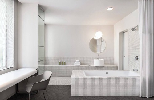 Financial District Hotel | Downtown LA Stay | 1 Unit | Near Staples Center