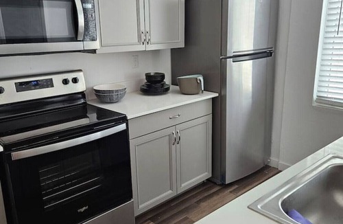 Downtown Las Vegas Apartment | Downtown Vegas Escape, Clean Comfortable & Convenient 2