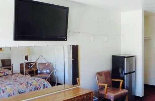 Eagle Rock Hotel | Eagle Rock Motel