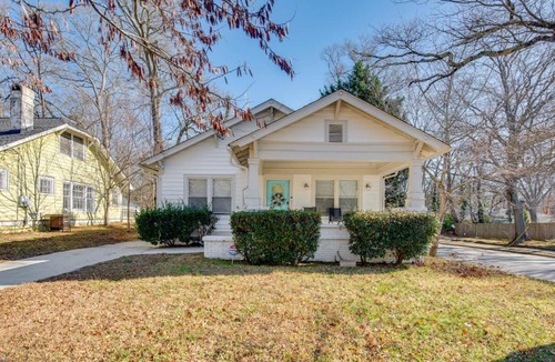 West End House | Easy MARTA Access! Modern ATL Home w/Deck