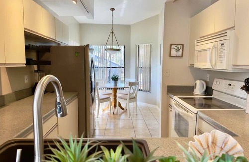 Trailer Estates Apartment | EH Shorewalk, Pools, Tennis, Pickle Ball, near Beaches Anna Maria Island and IMG