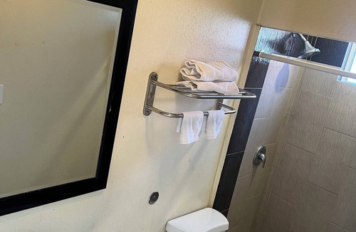 South Gate Hotel | El Grande Motel