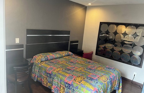 South Gate Hotel | El Grande Motel